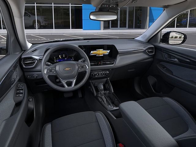 New 2026 Chevrolet TrailBlazer LT w/ Convenience Package AWD/4WD image 17