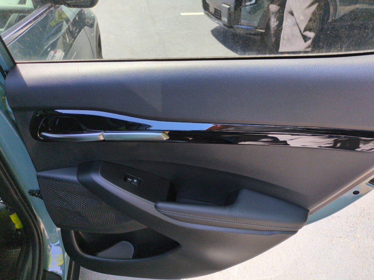 New 2026 Kia Seltos EX FWD image 37