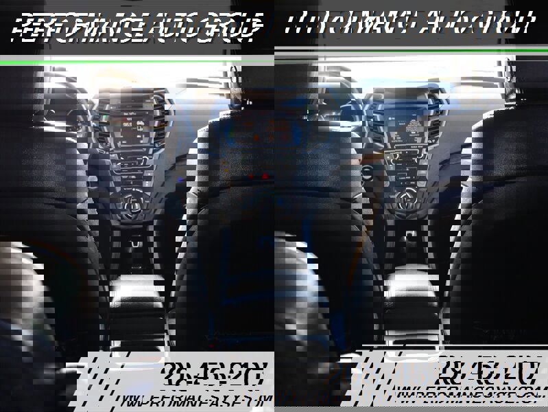 Used 2017 Hyundai Santa Fe Limited image 8