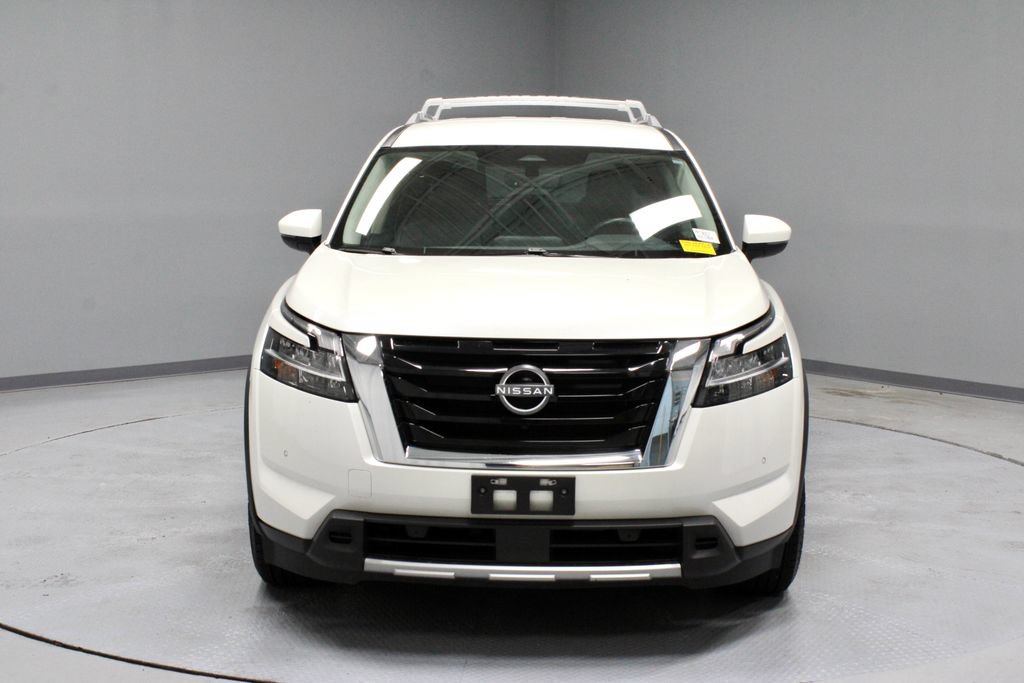 Certified 2024 Nissan Pathfinder SL AWD/4WD image 8