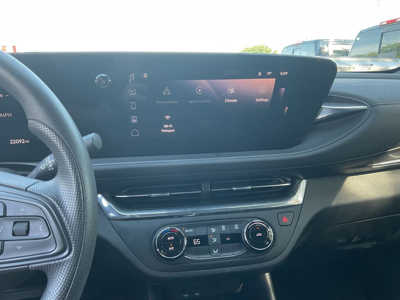 Used 2025 Buick Envista Sport Touring FWD image 21