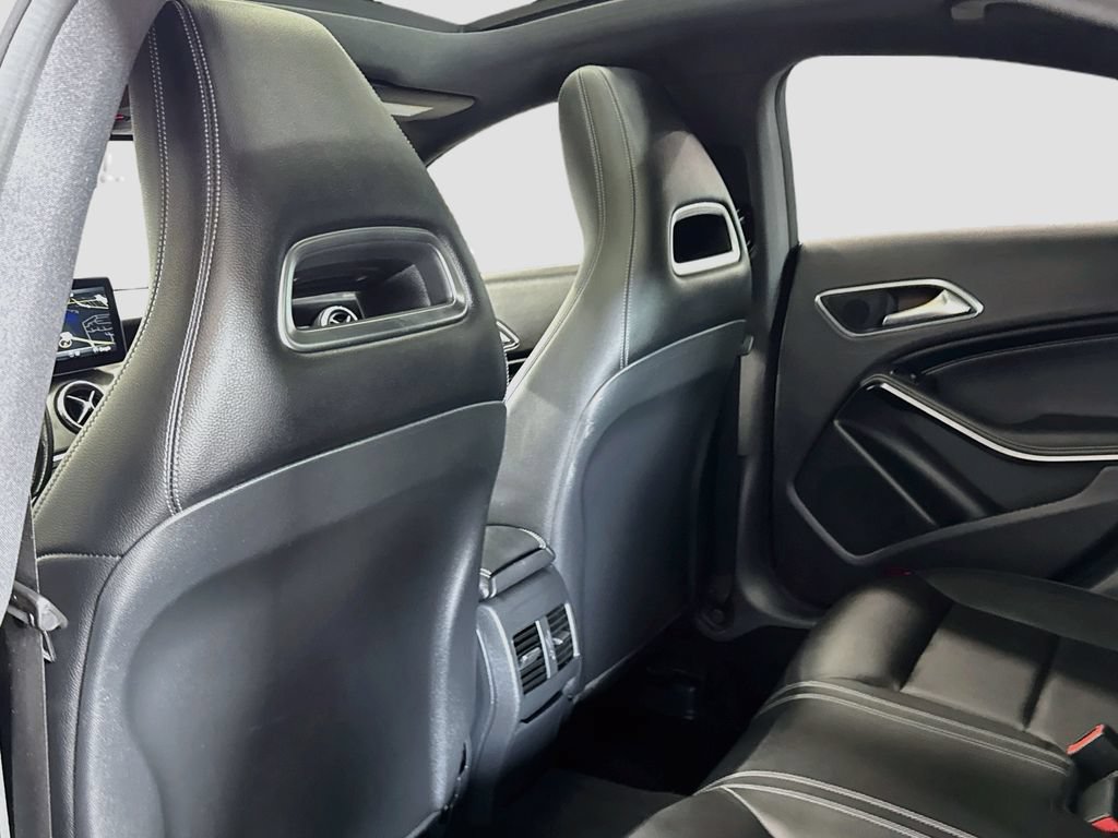 Used 2018 Mercedes-Benz CLA 250 image 29