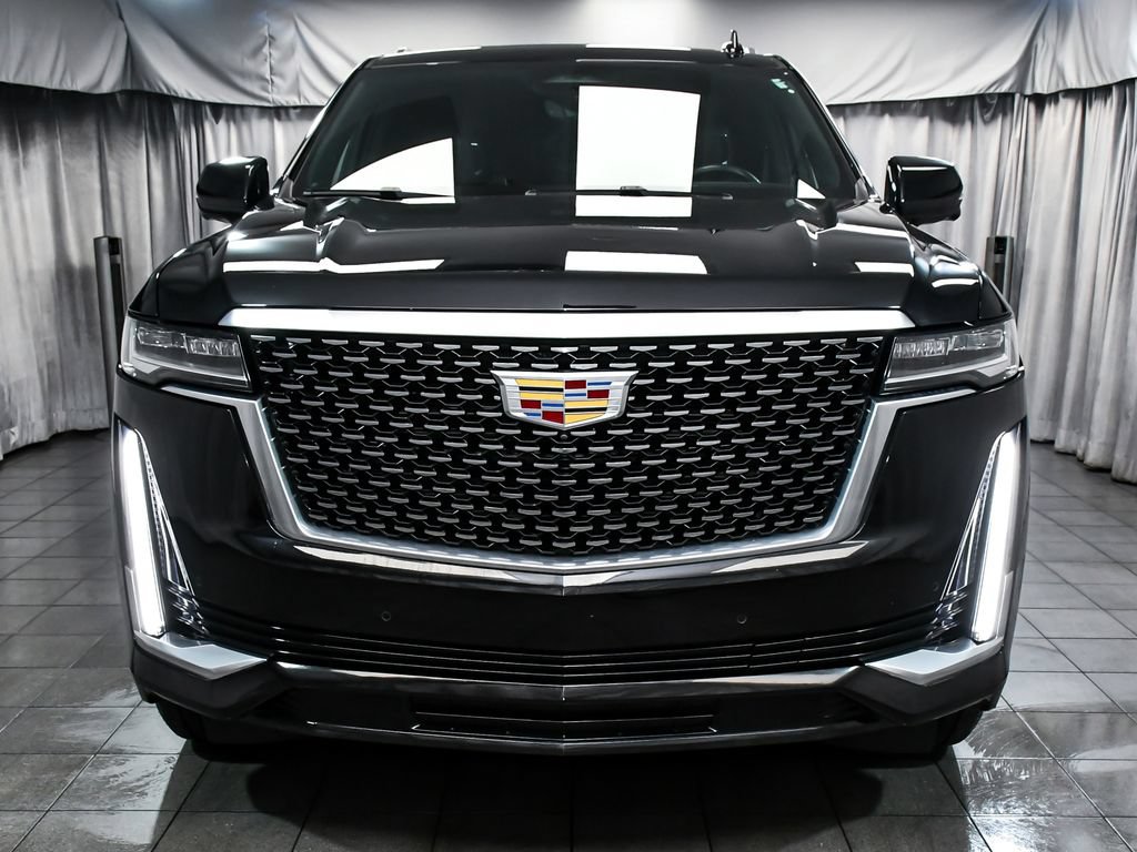 Used 2023 Cadillac Escalade Premium Luxury AWD/4WD image 2