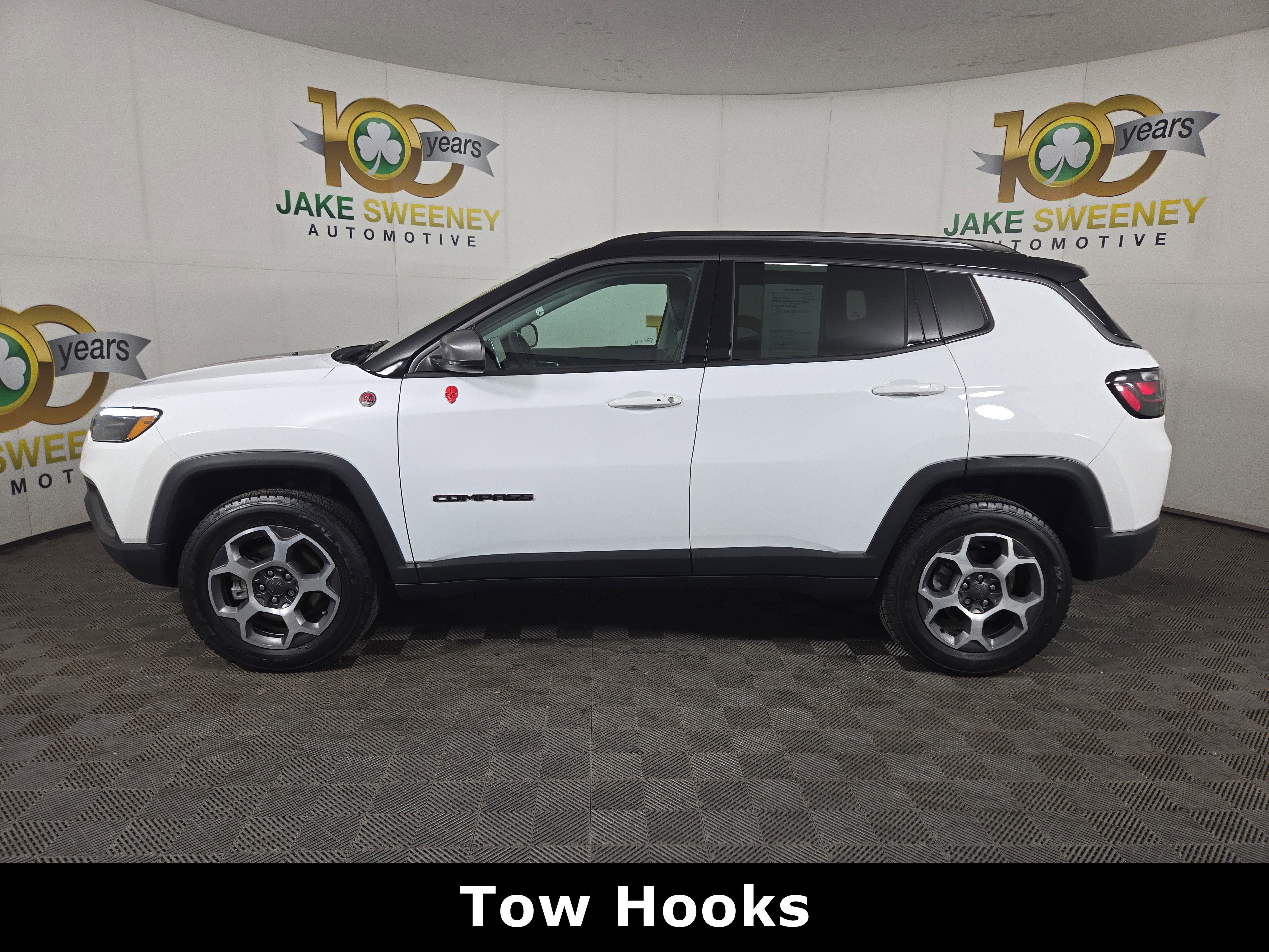 Used 2022 Jeep Compass Trailhawk w/ Trailhawk Elite Group image 5