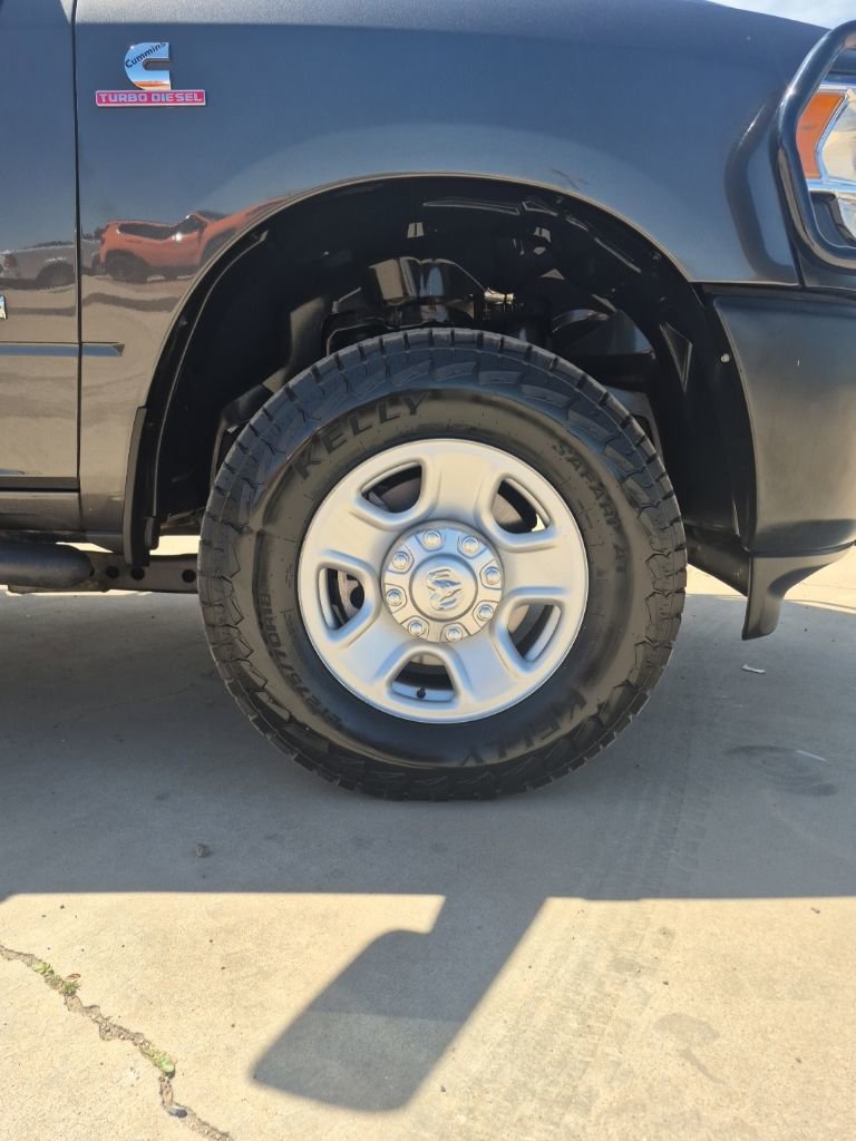 Used 2022 RAM 3500 Tradesman image 11