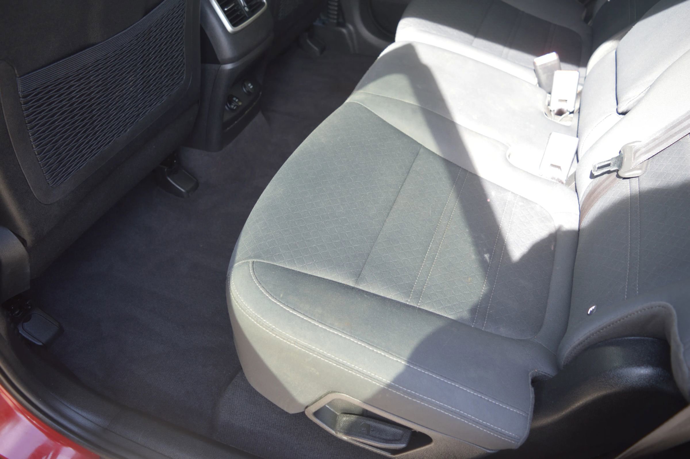 Used 2016 Kia Sorento LX w/ LX Convenience Package image 8