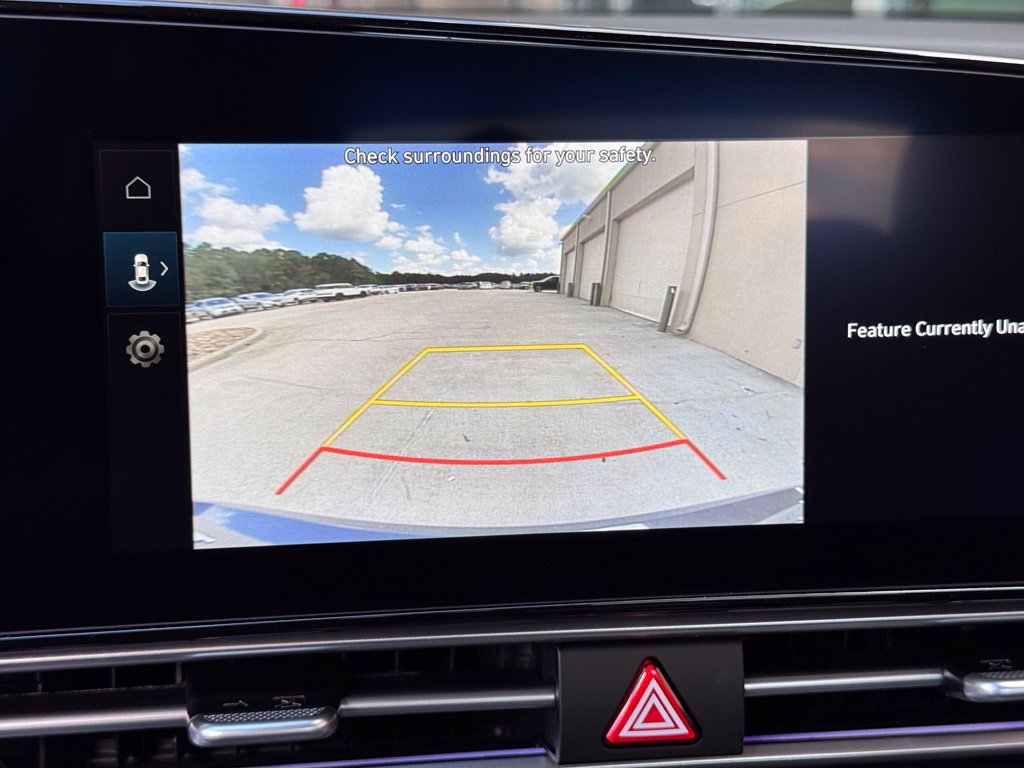 New 2026 Hyundai Elantra Limited FWD image 6