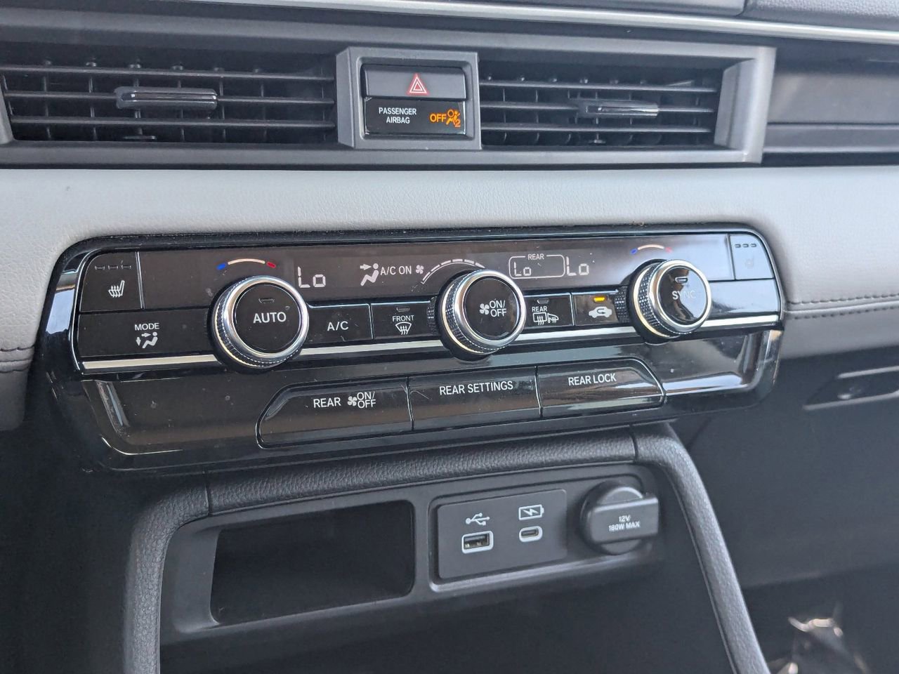 Used 2025 Honda Pilot EX-L image 26