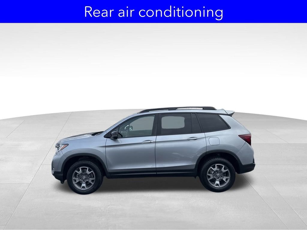 Certified 2023 Honda Passport TrailSport image 9