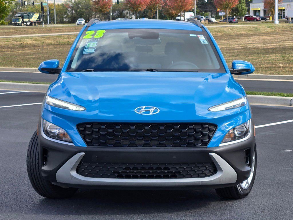 Used 2023 Hyundai Kona SEL image 2