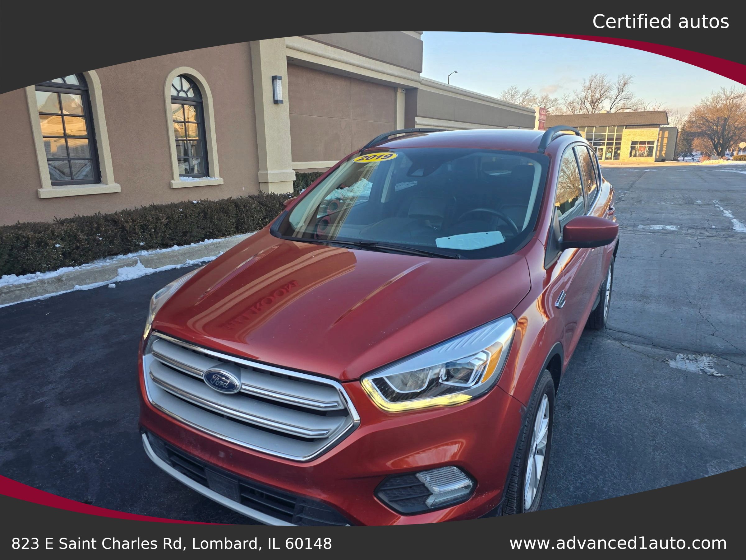 Used 2019 Ford Escape SEL image 1