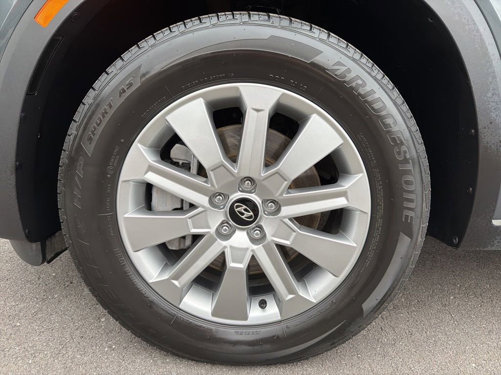 Used 2023 Hyundai Palisade SE image 15