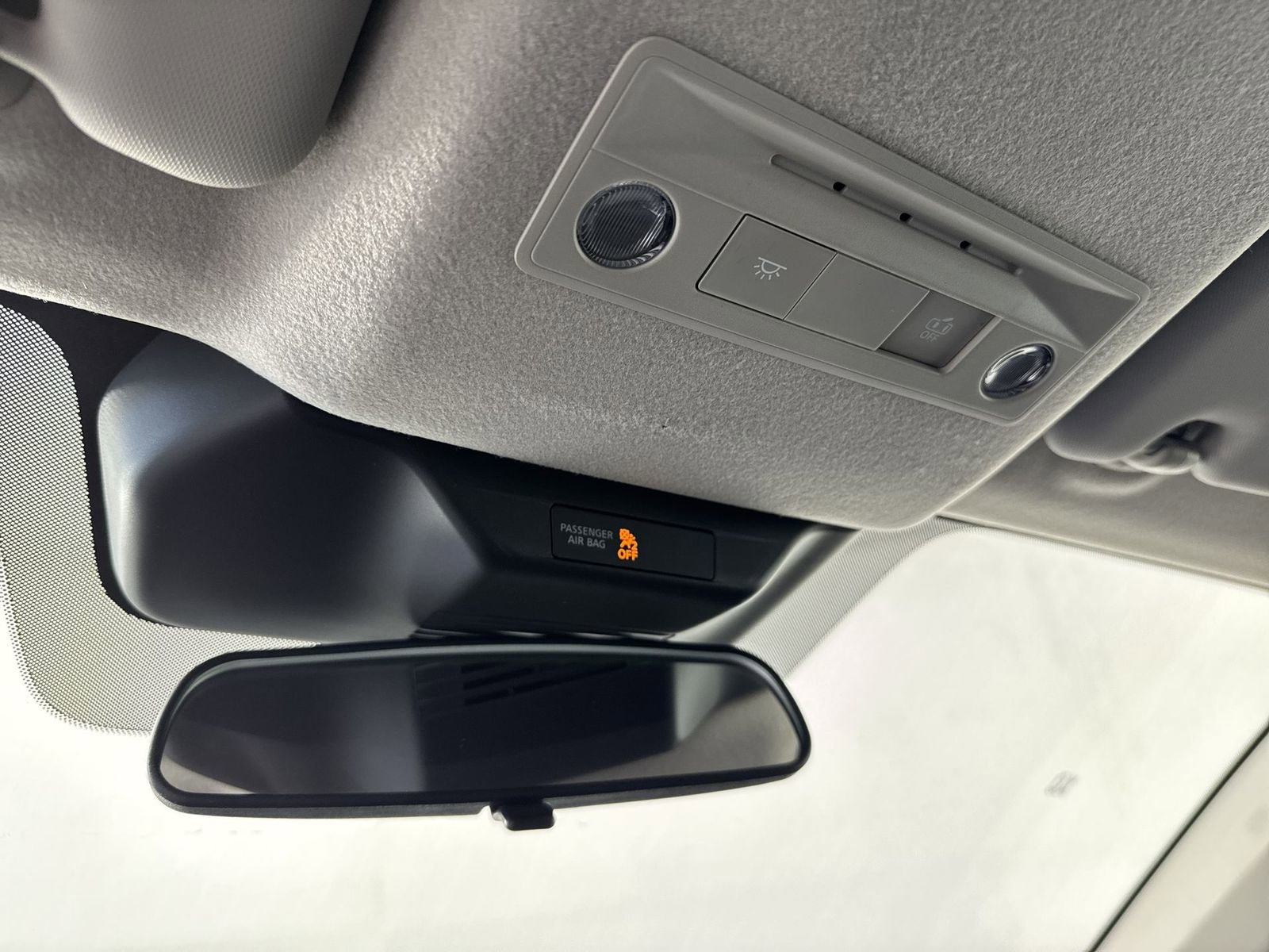 New 2025 Nissan Kicks SV image 10