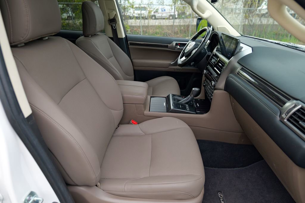 Used 2023 Lexus GX 460 Premium w/ Premium Plus Package AWD/4WD image 36