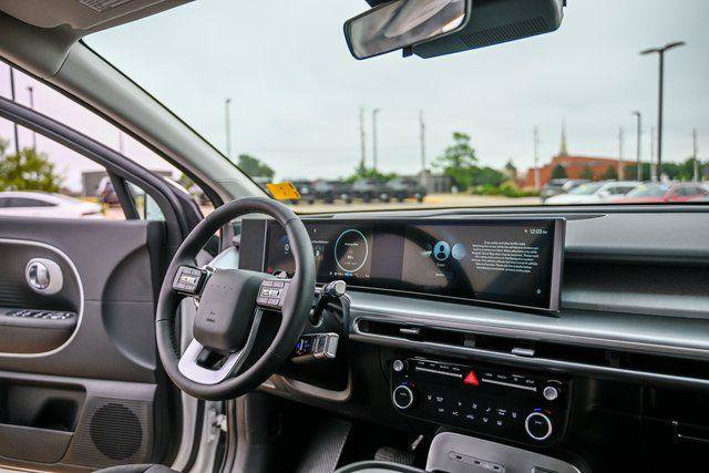 New 2026 Hyundai Ioniq 9 SE AWD/4WD image 15