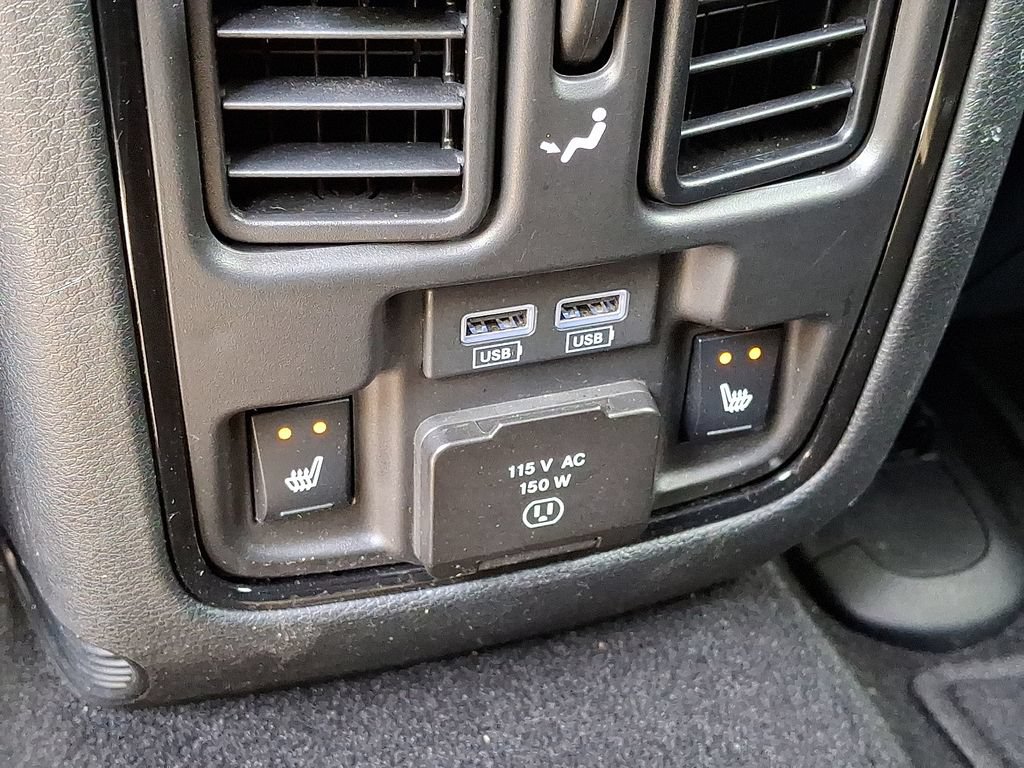 Used 2024 Dodge Durango GT AWD/4WD image 12