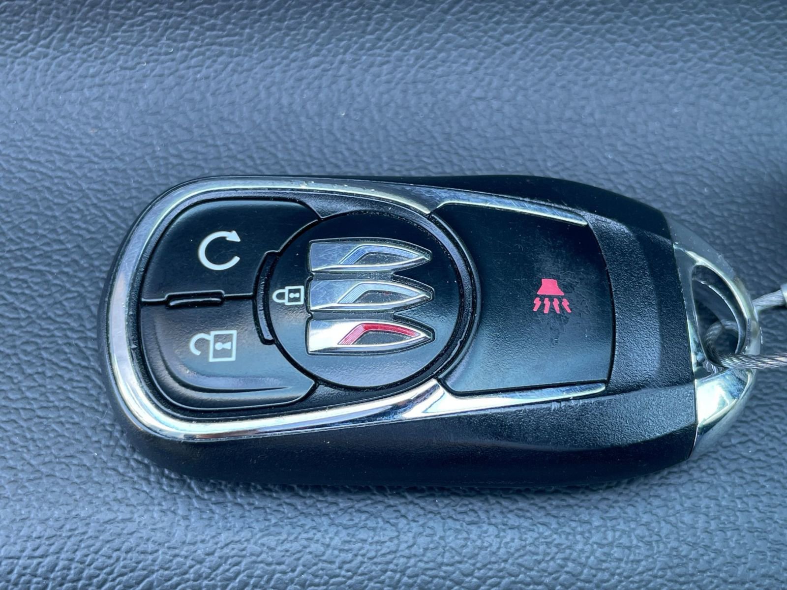 Used 2025 Buick Encore GX Preferred image 28