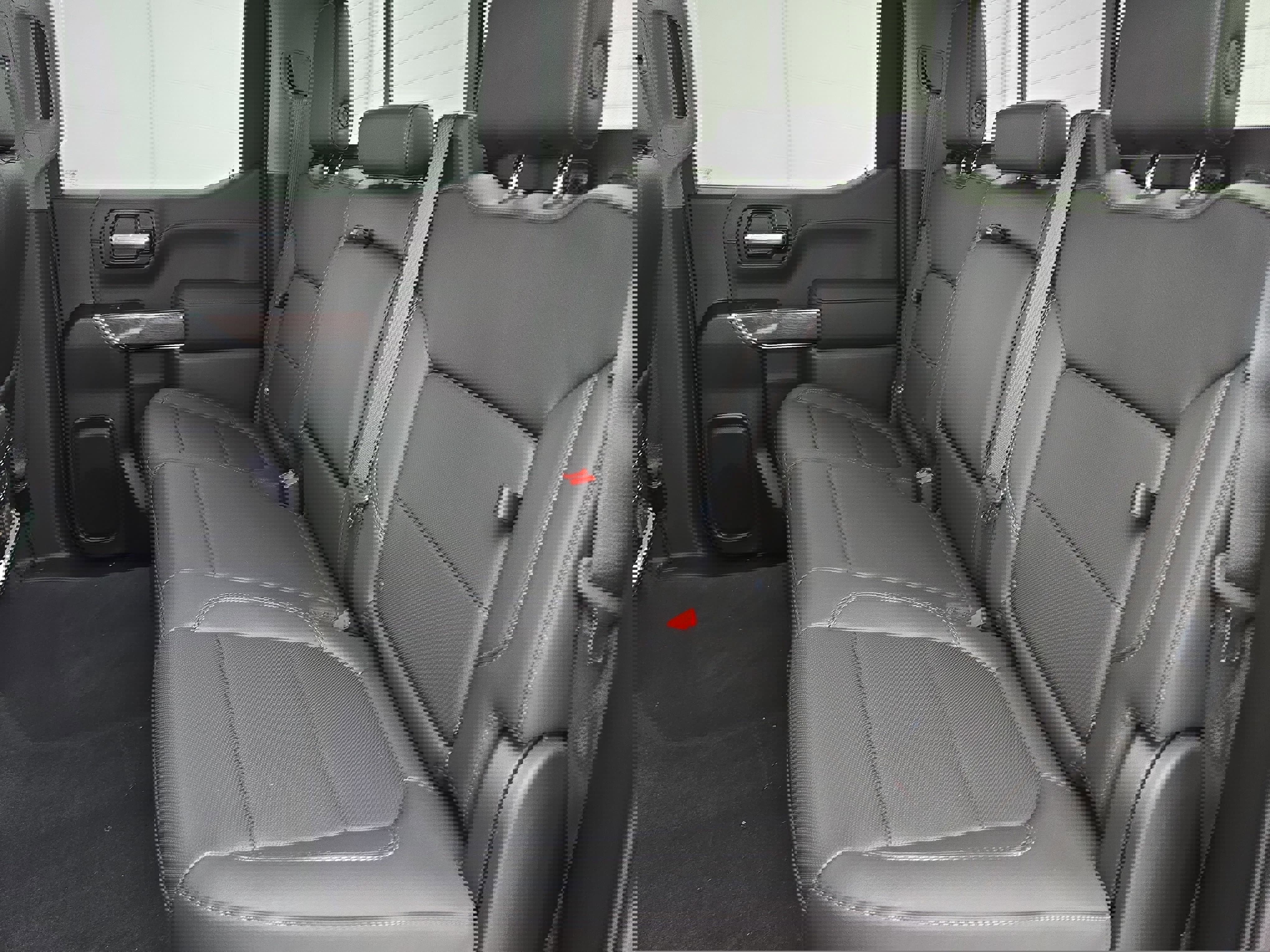 Used 2019 Chevrolet Silverado 1500 LTZ w/ LTZ Premium Package image 13