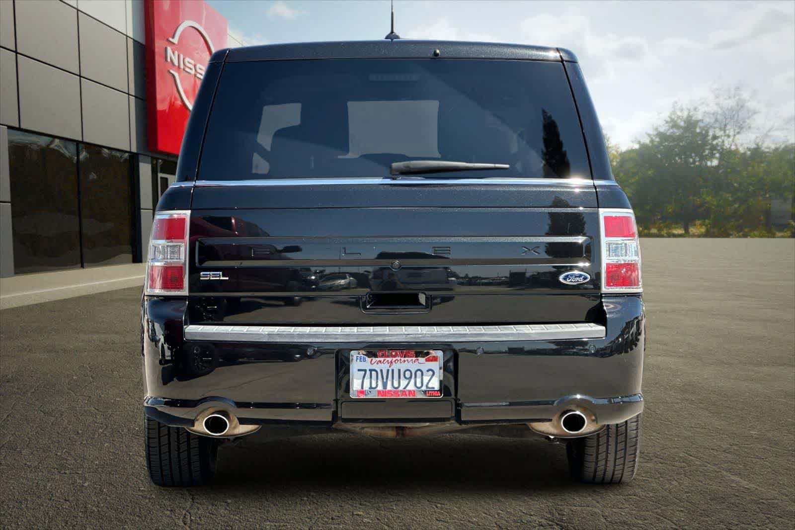 Used 2014 Ford Flex SEL w/ Equipment Group 202A FWD image 8