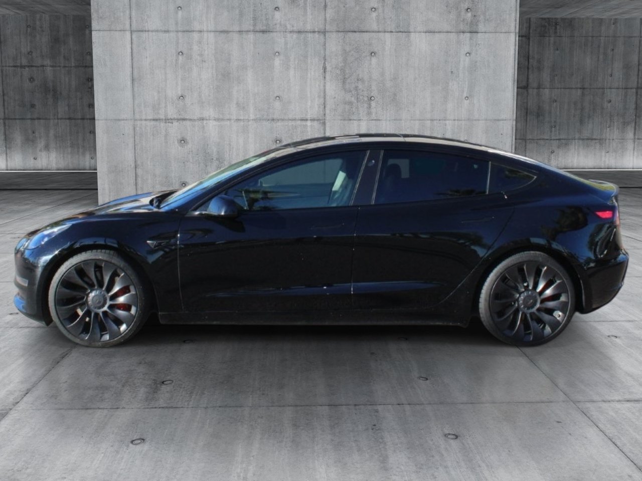 Used 2023 Tesla Model 3 Performance AWD/4WD image 34