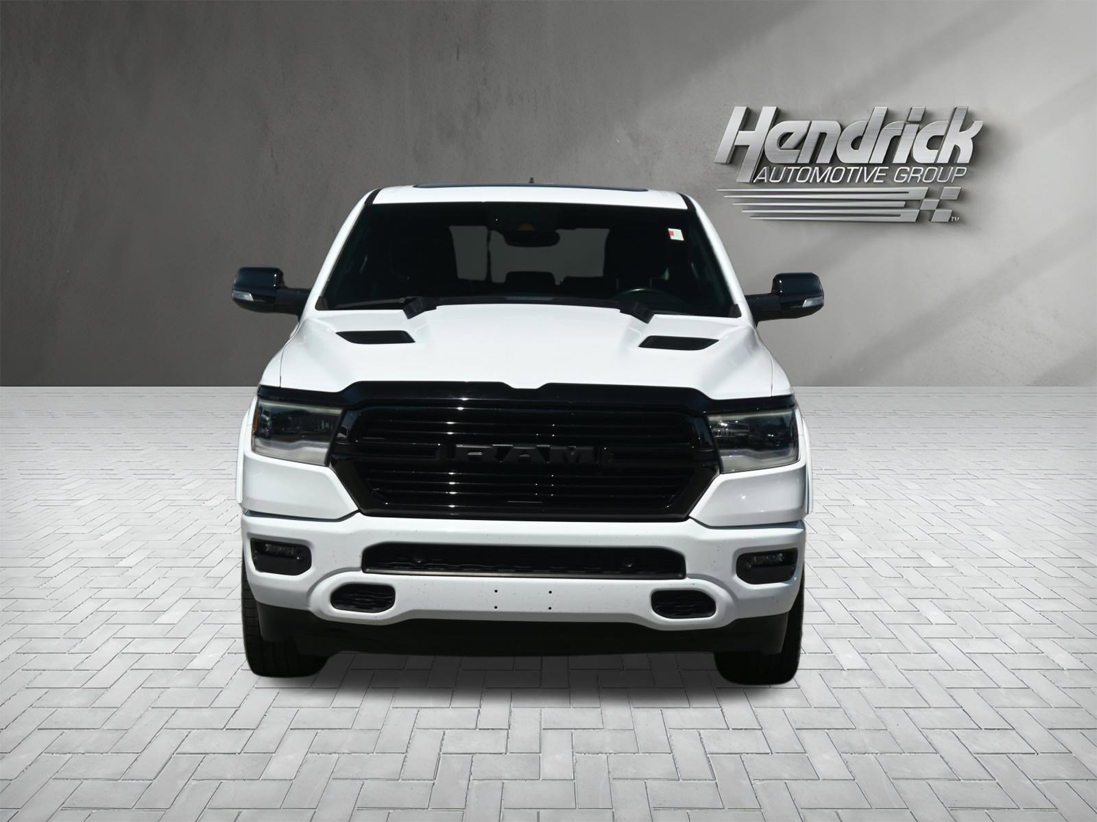 Used 2021 RAM 1500 Laramie AWD/4WD image 3