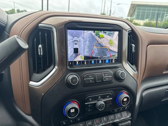 Used 2022 Chevrolet Silverado 1500 High Country w/ Technology Package AWD/4WD image 18
