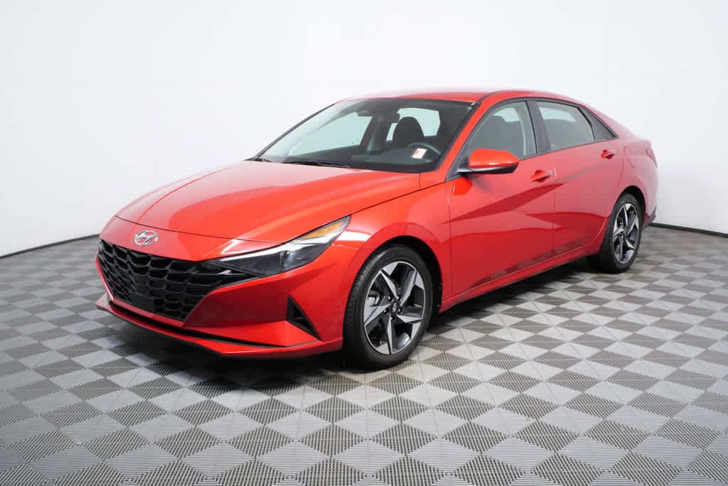 Certified 2023 Hyundai Elantra SEL w/ Convenience Package image 23