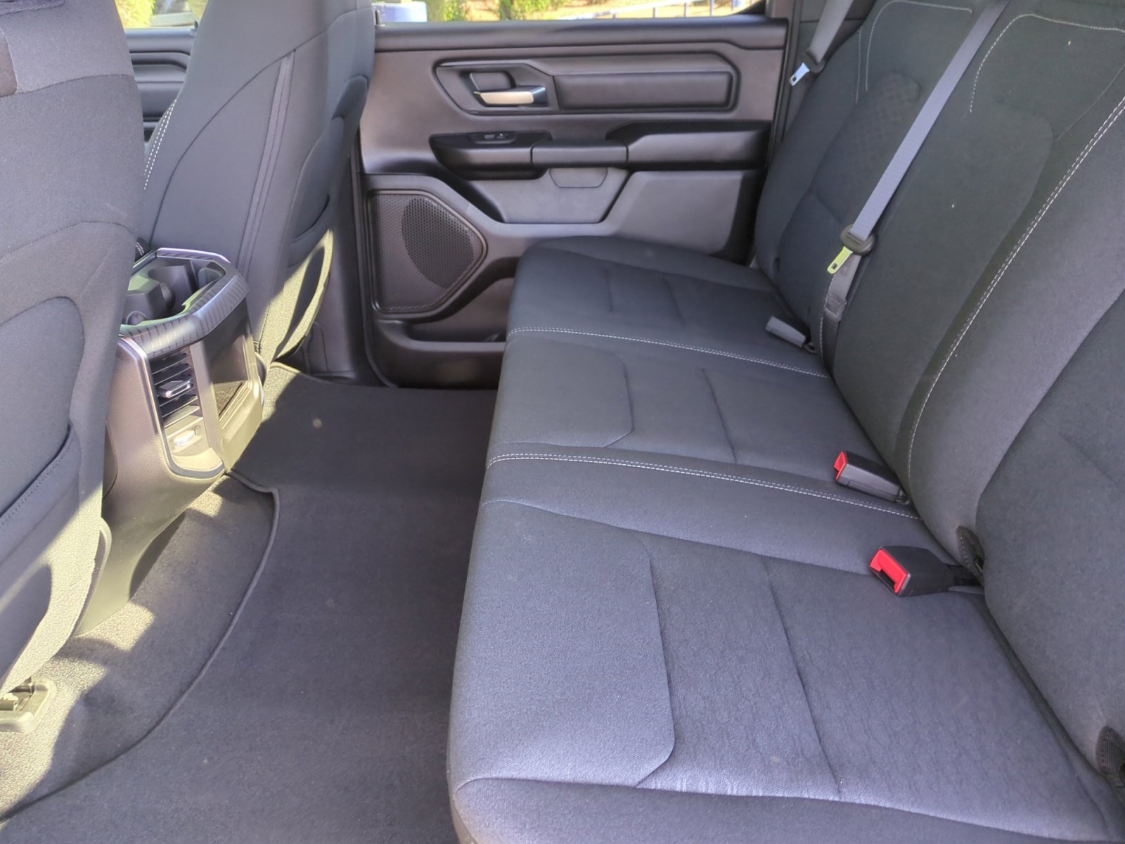 New 2026 RAM 1500 Express AWD/4WD image 17