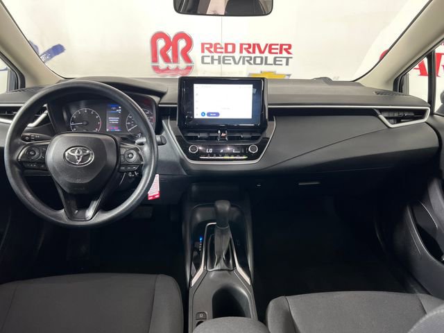 Used 2024 Toyota Corolla LE FWD image 13