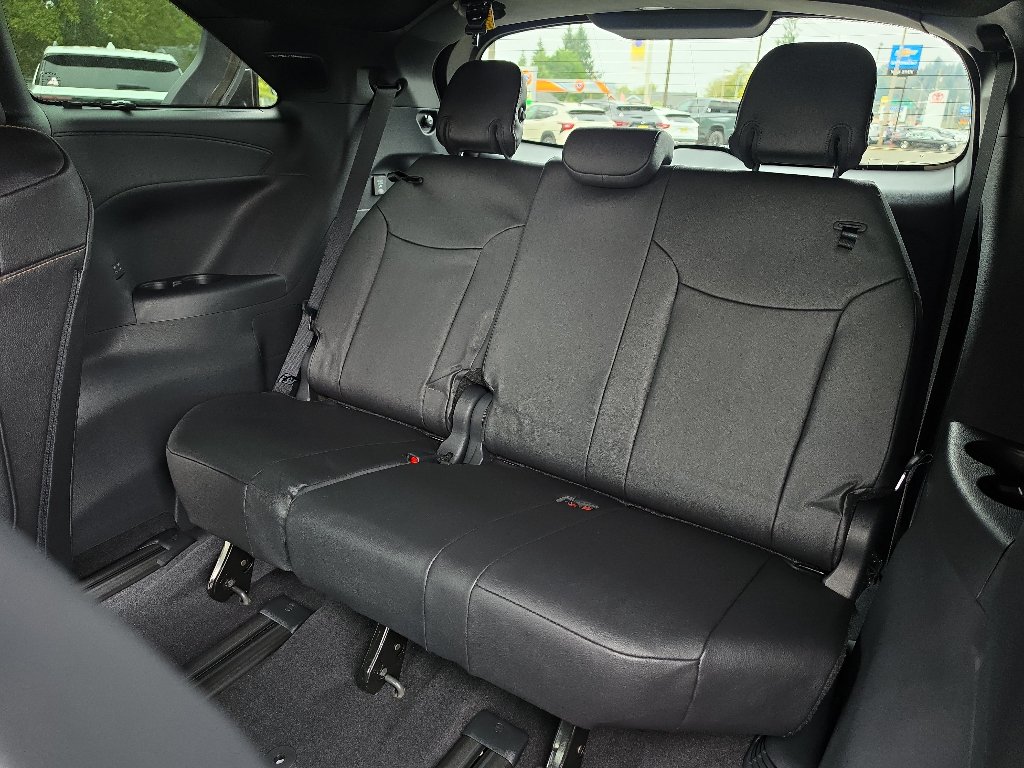 New 2026 Toyota Sienna XLE Woodland Edition AWD/4WD image 20