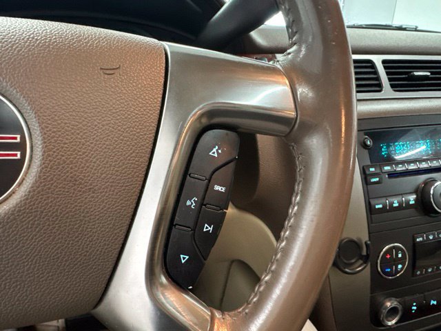 Used 2007 GMC Yukon SLT w/ SLT Preferred Equipment Group AWD/4WD image 36