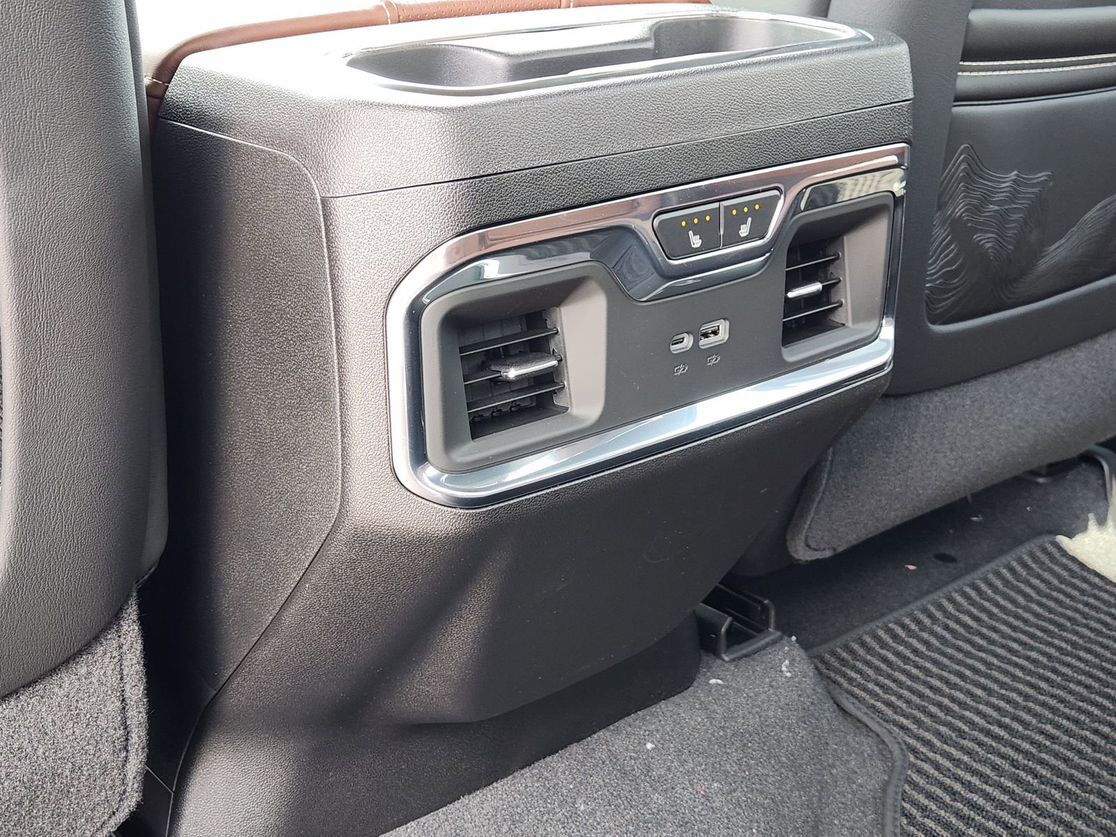 New 2025 GMC Sierra 1500 Denali Ultimate image 35