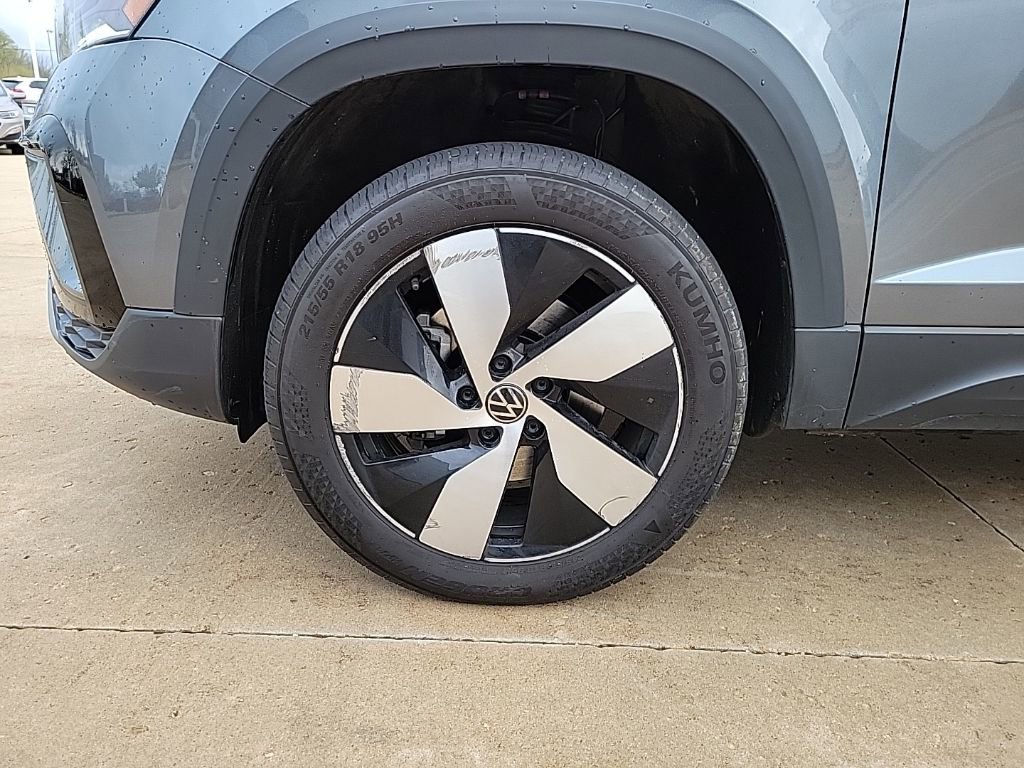Used 2024 Volkswagen Taos S AWD/4WD image 15