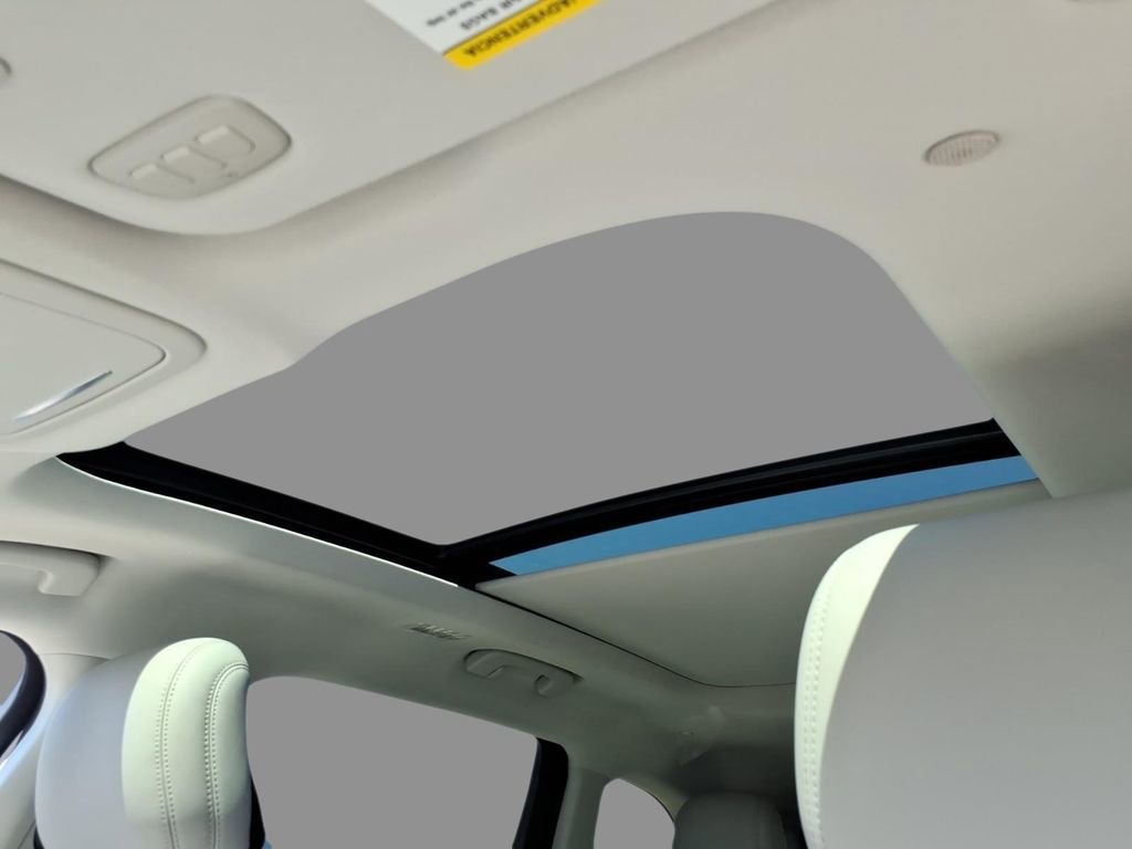 New 2026 Lincoln Nautilus Premier w/ Equipment Group 102A image 21