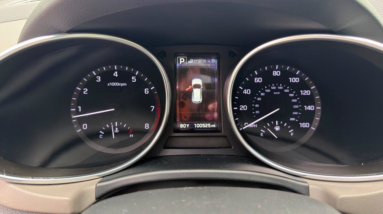 Used 2017 Hyundai Santa Fe Limited FWD image 12