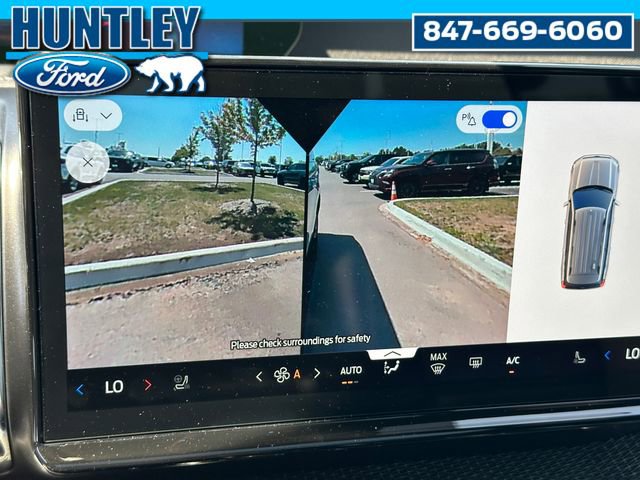 Used 2025 Ford Expedition Max Platinum w/ Stealth Appearance Package image 36