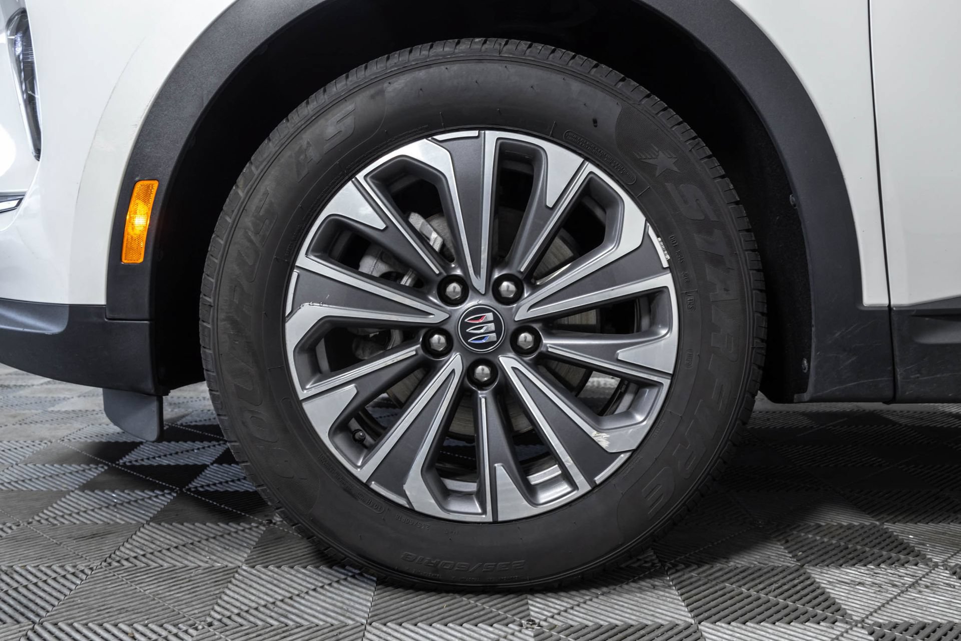 Used 2024 Buick Envision Preferred AWD/4WD image 45