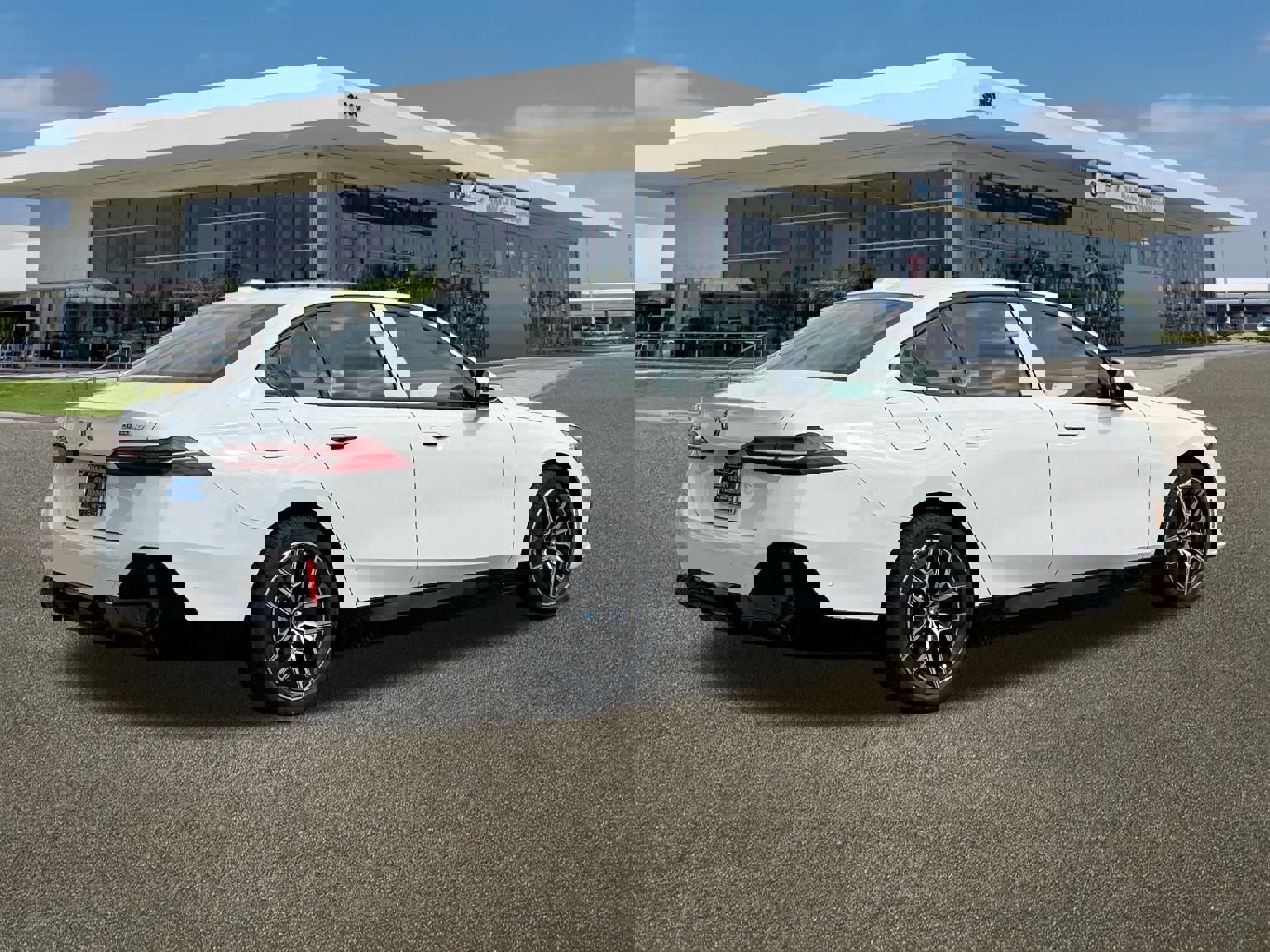 New 2026 BMW i5 eDrive40 w/ M Sport Package image 11