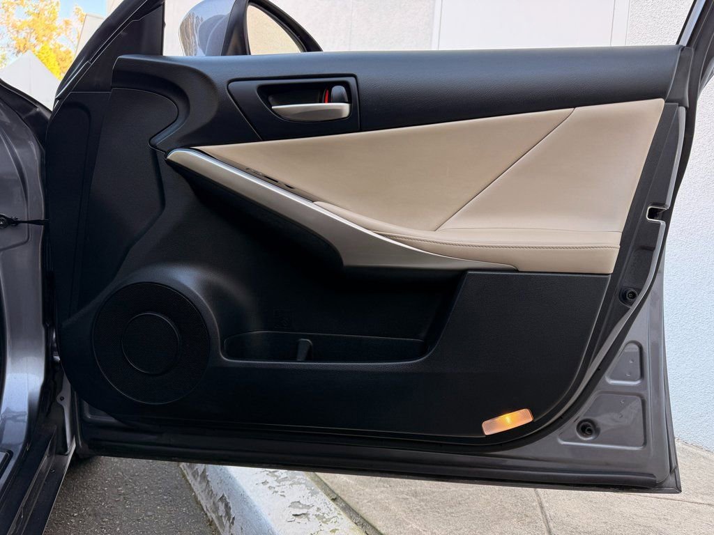 Used 2018 Lexus IS 300 AWD w/ Comfort Package image 29