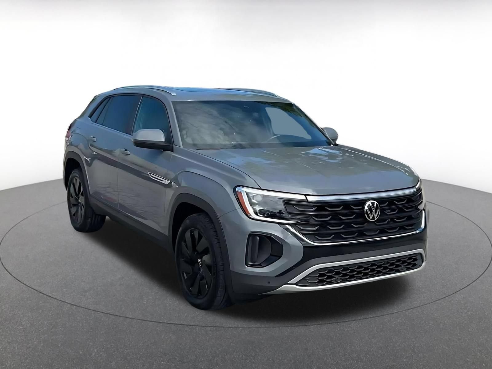 Used 2026 Volkswagen Atlas Cross Sport SE FWD image 3