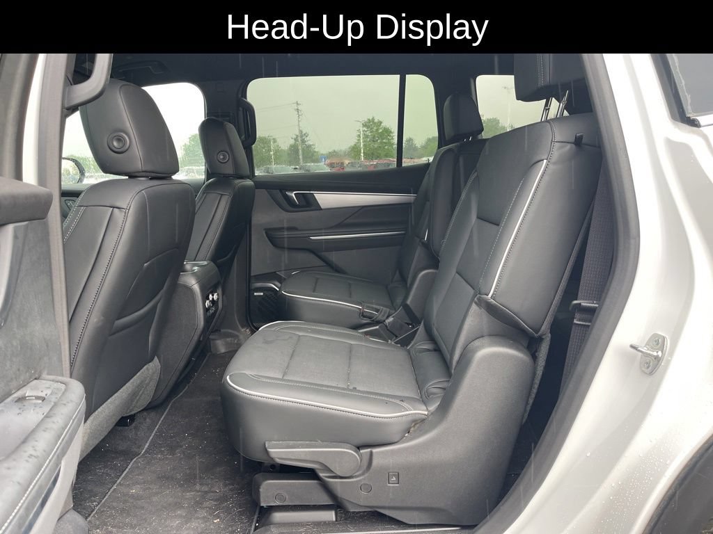 Used 2026 Buick Enclave Preferred w/ Power Package AWD/4WD image 11