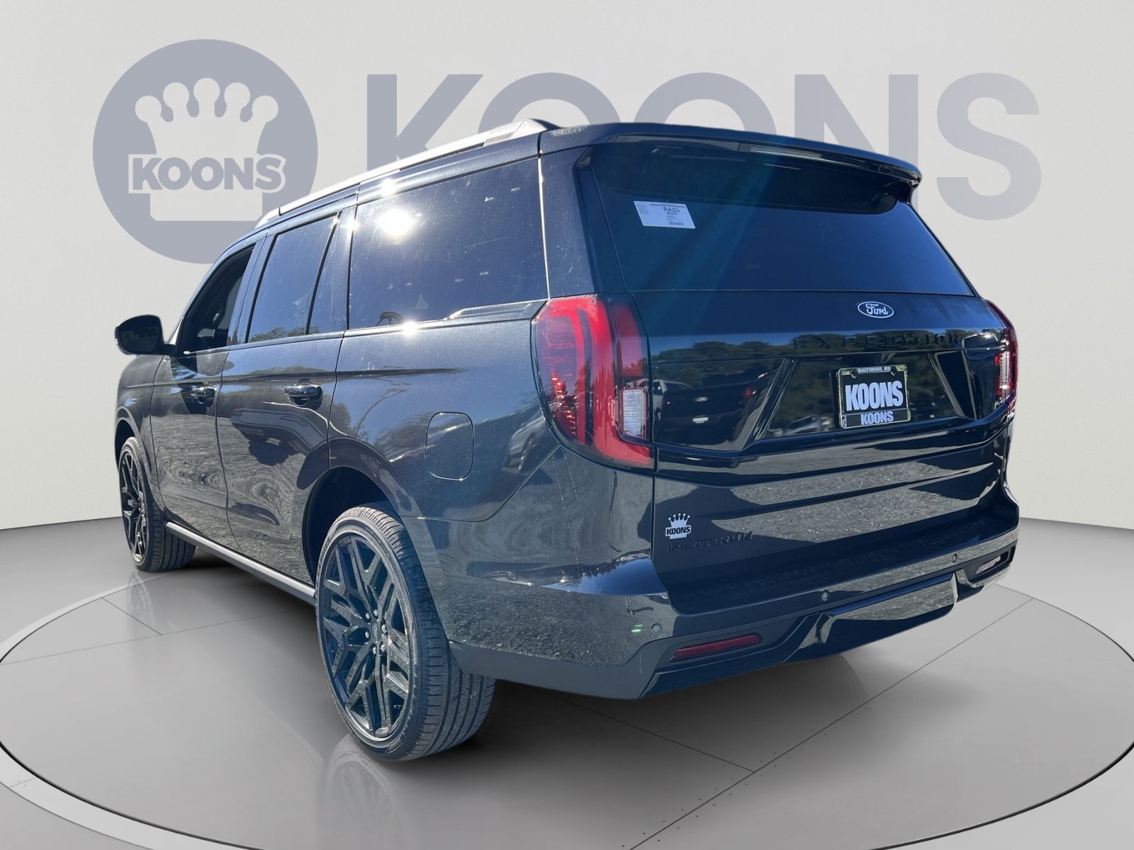 New 2027 Ford Expedition Platinum w/ Stealth Performance Package AWD/4WD image 4