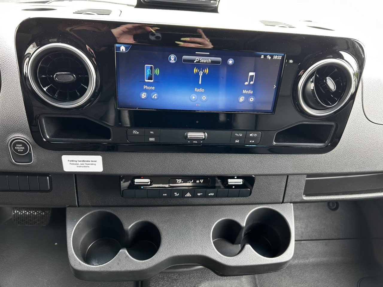 Used 2025 Mercedes-Benz Sprinter 2500 image 20