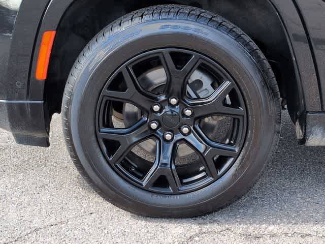 Used 2024 Jeep Wagoneer Series II AWD/4WD image 12
