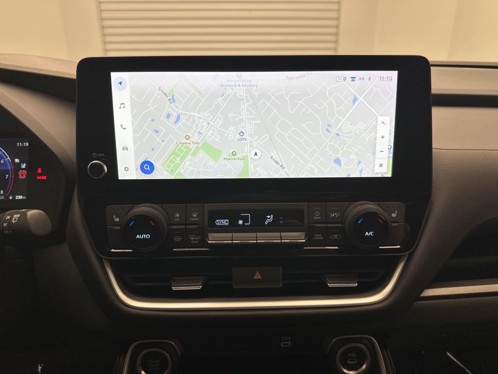 Used 2024 Toyota Grand Highlander XLE image 21