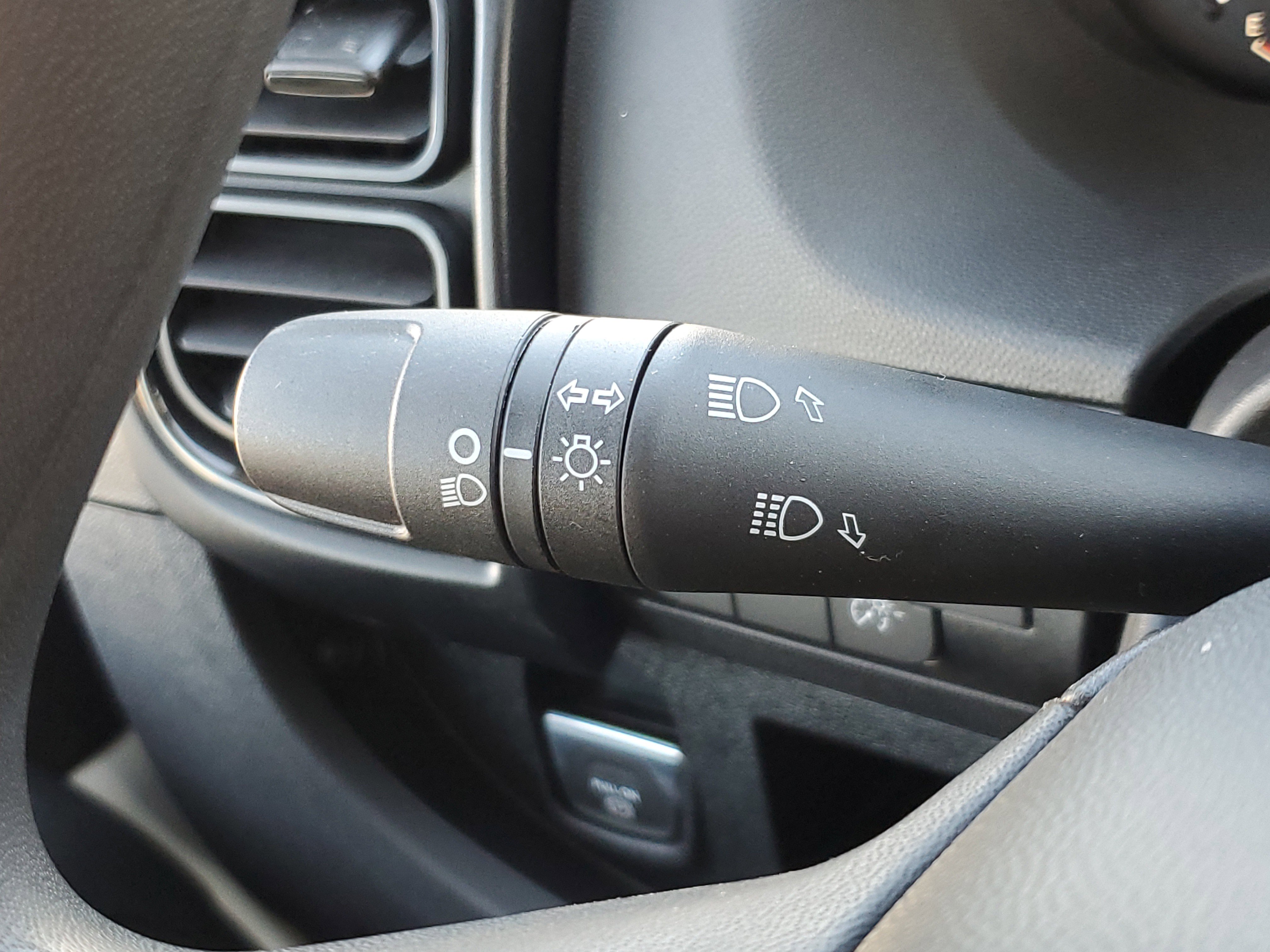 Used 2025 RAM ProMaster 1500 w/ Safety Group image 13