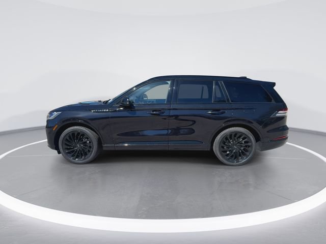 New 2026 Lincoln Aviator Reserve w/ Jet Appearance Package RWD image 9