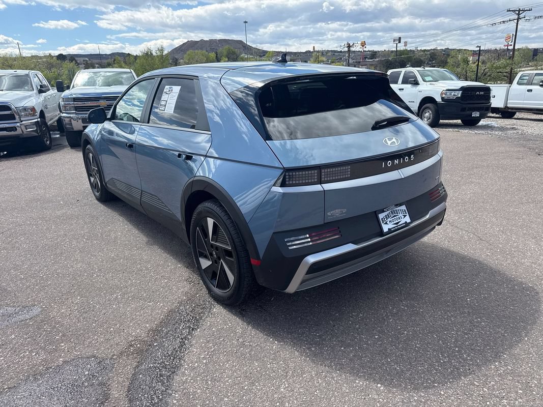 Used 2025 Hyundai Ioniq 5 SE AWD/4WD image 7