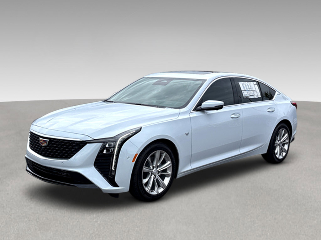New 2025 Cadillac XT5 Luxury image 3