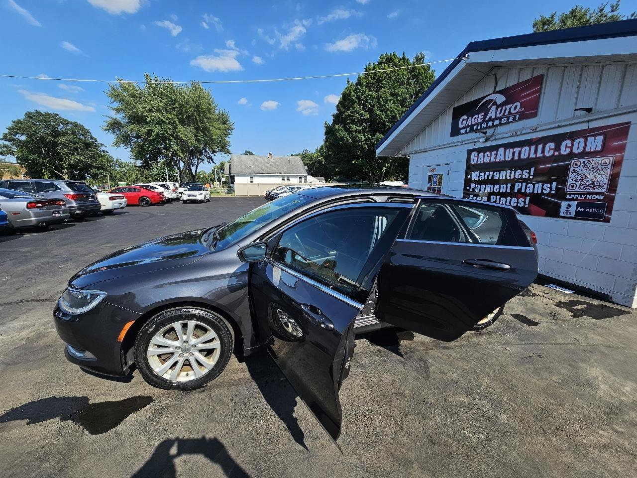 Used 2015 Chrysler 200 Limited w/ Convenience Group FWD image 24